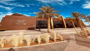 62 011315 saudi ula airport international flights 700x400