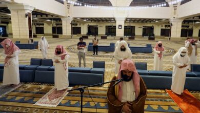 صورة “السعودية” تُحدث البروتوكولات الصحية في المساجد والجوامع