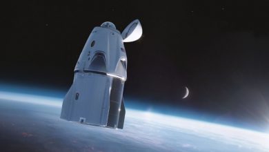 صورة فيديو.. “فالكون 9”.. انطلاق أول رحلة سياحية للفضاء