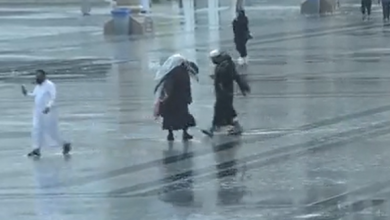 صورة فيديو.. هطول أمطار غزيرة على المسجد النبوي