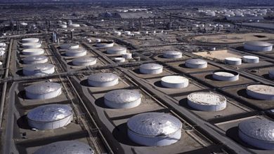 صورة موقع بلومبيرغ: ‏اختفاء 200 مليون برميل من النفط