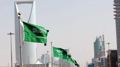 صورة النيابة العامة السعودية: السجن عام عقوبة إسقاط أو تحقير علم المملكة