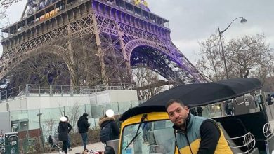 صورة تعرف على قصة صورة “التوك توك” المصري أمام برج إيفل في فرنسا