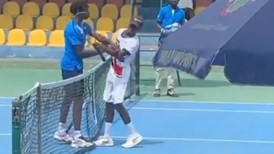 صورة فيديو.. لاعب تنس يصفع خصمه عقب نهاية مباراة في غانا على غرار صفعة “الأوسكار”
