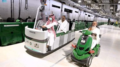 صورة تسعة آلاف عربة تخدم المعتمرين