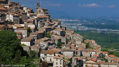 صورة قرية إيطالية تبيع المنزل بـ”يورو واحد”.. والإقبال ضعيف