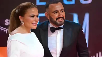 صورة “أحمد السقا” يعلن انفصاله رسميًا عن “مها الصغير” بعد 26 عامًا من الزواج