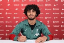 صورة موهبة مصرية في ليفربول.. كريم أحمد يوقّع أول عقد احترافي