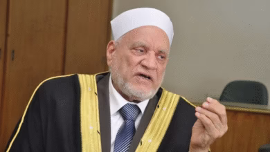 صورة تطورات الحالة الصحية لفضيلة الدكتور “أحمد عمر هاشم” بعد نقله للمستشفى