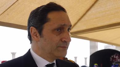 صورة علاء مبارك يثير الجدل بتصريحات جديدة.. إشادة بعمر سليمان ورسالة لساويرس