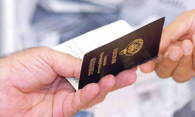 سحب جنسيات يثير الجدل في الكويت.. وعيسى العلوي يتصدر المشهد الإعلامي