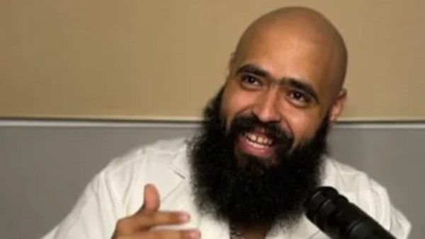 من هو "محمد عبد العاطي" صانع المحتوى الساخر الذي أثار الجدل على "تيك توك"؟