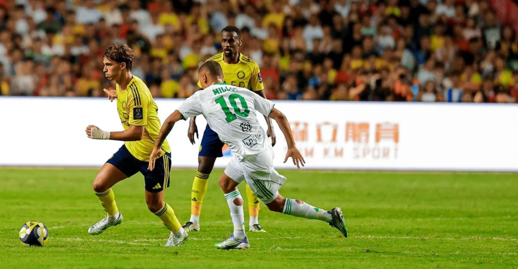 بركلات الترجيح.. الأهلي يهزم النصر ويتوج بطلًا لكأس السوبر السعودي