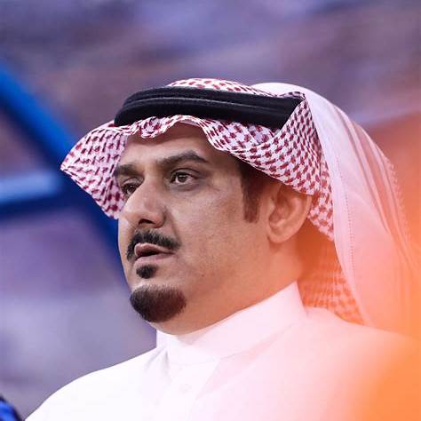 تجمع الأمير نواف بن سعد مع لاعب الهلال محمد كنو في أمريكا
