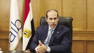 صورة محافظ البنك المركزي “طارق الخولي”.. خبرات وإنجازات في القطاع المصرفي