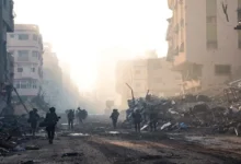 صورة “حي الشيخ رضوان”.. معاناة بين الصواريخ والطائرات المسيرة