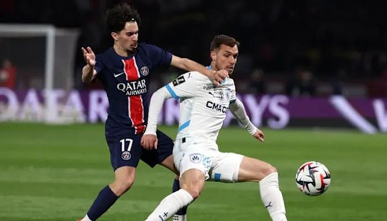 مارسيليا يصدم باريس سان جيرمان ويذيقه الهزيمة الأولى في الدوري الفرنسي