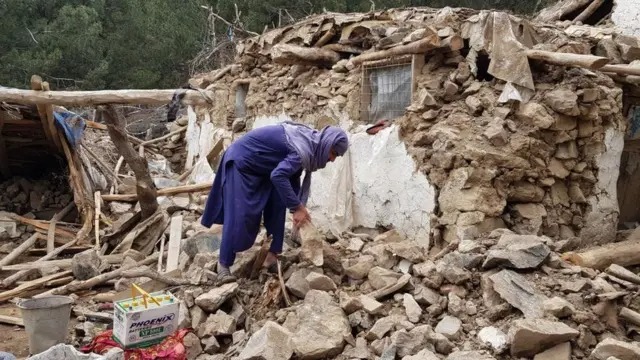كارثة إنسانية في أفغانستان.. زلزال يودي بحياة 1400 شخص ويصيب أكثر من 3 آلاف