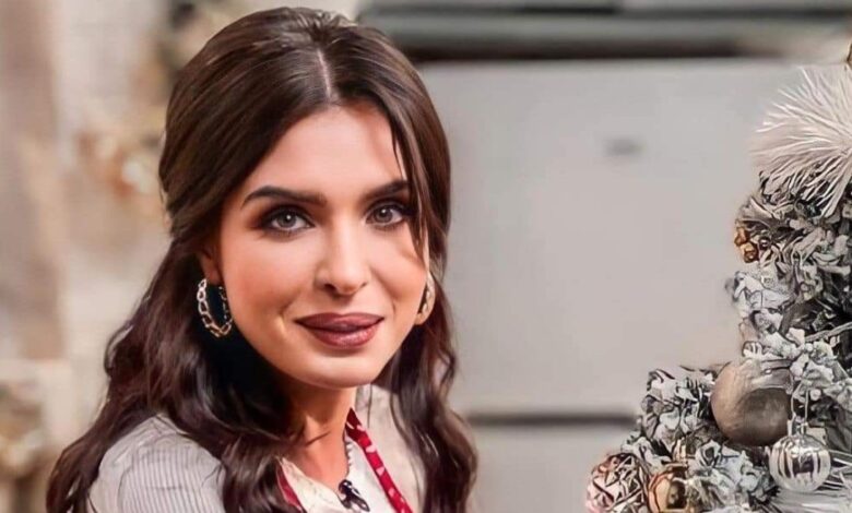 أكاديمية الفنانة "دينا".. جدل واسع حول الرقص الشرقي بين الفن والعلاج النفسي
