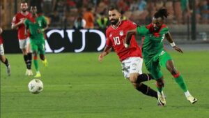 "مصر تواجه بوركينا فاسو في مواجهة فاصلة.. حسم التأهل على المحك"