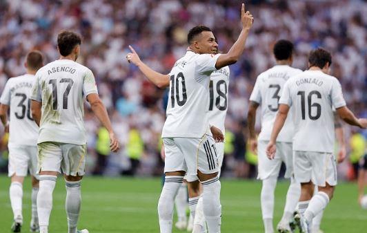 الدوري الإسباني.. ريال مدريد يواصل القطار السريع ويقهر إسبانيول بثنائية نظيفة