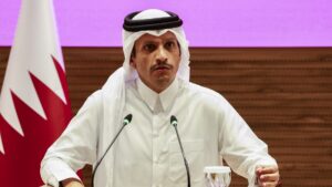 "هجوم الدوحة يفتح النار على إسرائيل.. ترامب غاضب وعلاء مبارك يصفه بـ'الكوميديا السوداء'"