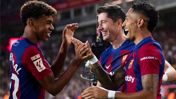 برشلونة يقلب الطاولة على ريال سوسيداد ويعتلي صدارة الدوري الإسباني