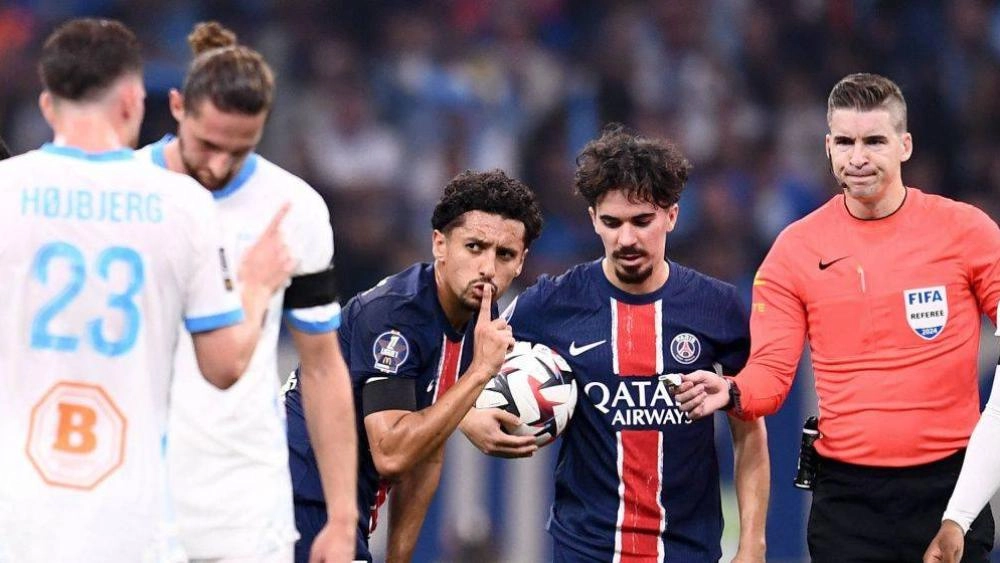 مارسيليا يصدم باريس سان جيرمان ويذيقه الهزيمة الأولى في الدوري الفرنسي