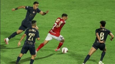 صورة الأهلي يقلب الطاولة ويهزم الزمالك 2-1 في القمة 131 ويشعل سباق الدوري المصري