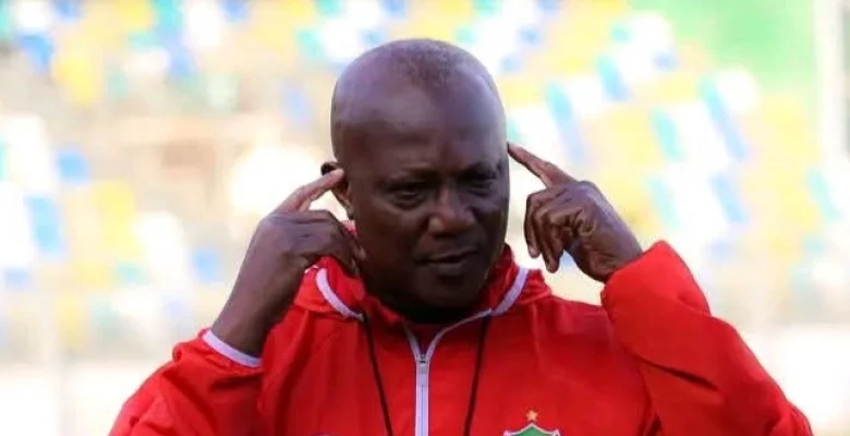 كواسي أبياه يواجه مستقبلًا غامضًا مع منتخب السودان