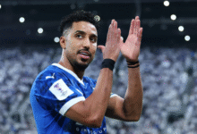 صورة “سالم الدوسري” على بُعد ساعات من استعادة لقب أفضل لاعب في آسيا 2025