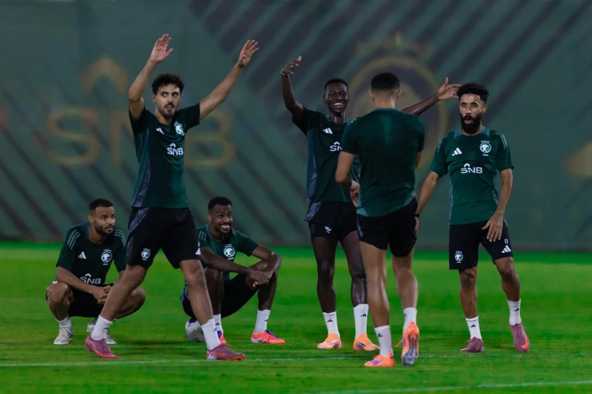 رينارد يؤكد جاهزية المنتخب لمواجهة العراق غدًا: من أهم المباريات في مسيرتي التدريبية