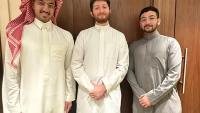 صورة إنجاز سعودي جديد.. طالبان من جامعة الملك فهد يحجزان مقعديهما في أكسفورد عبر منحة “رودس” العالمية