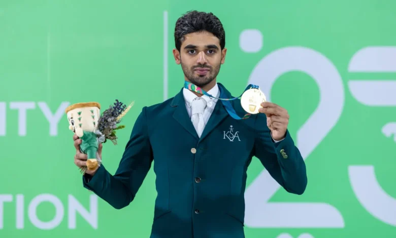 المبطي يكتب المجد في ميدان الجنادرية.. ذهبية تضع الفروسية السعودية في صدارة الرياض 2025