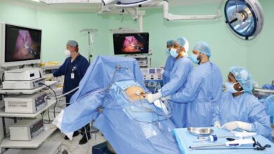 صورة “إنجاز طبي جديد.. مستشفى سليمان الحبيب بالخبر يُعيد المشي لسبعينية بعد خمس جراحات فاشلة في العمود الفقري”