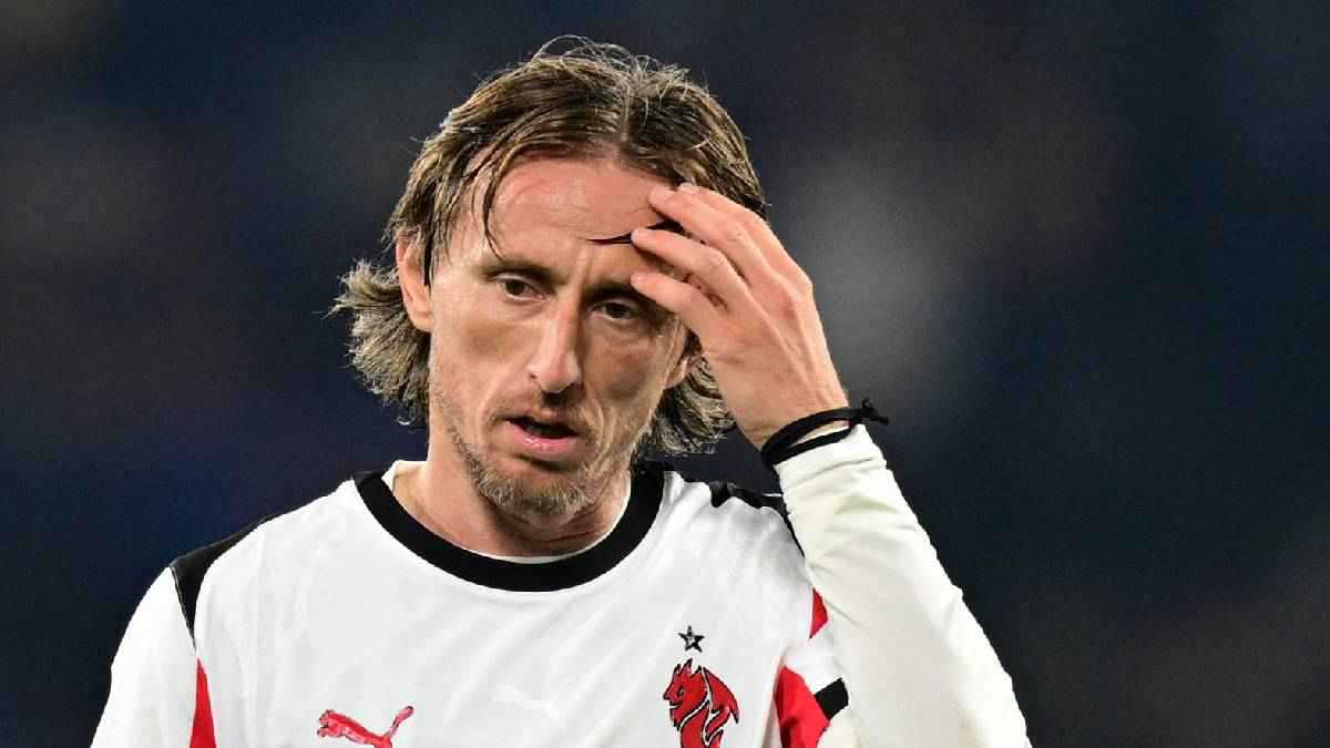 أندية سعودية وقطرية تعيد فتح ملف التعاقد مع مودريتش مع اقتراب نهاية عقده مع ميلان