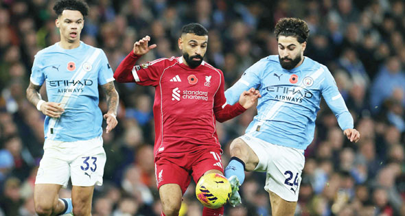 الدوري الإنجليزي.. مواجهات متوازنة وصدامات مؤثرة