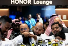 صورة HONOR تدفع موجة التوسع التقني في السعودية بافتتاح متجر جديد يعزز حضور العلامة ورؤيتها المستقبلية