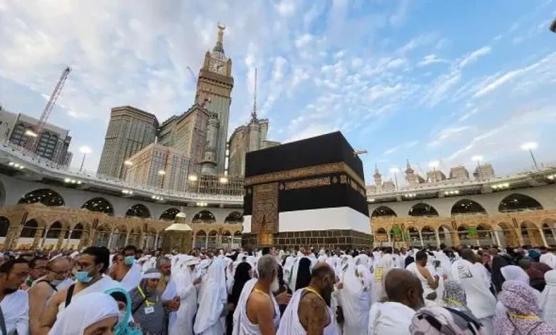 جاهزية تاريخية لموسم الحج.. الربيعة يعلن إتمام تعاقدات أكثر من مليون حاج قبل 6 أشهر من الموسم