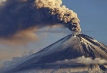 صورة الأرصاد تطمئن المواطنين: النشاط البركاني الخارجي تحت المراقبة ولا تهديد لأجواء المملكة