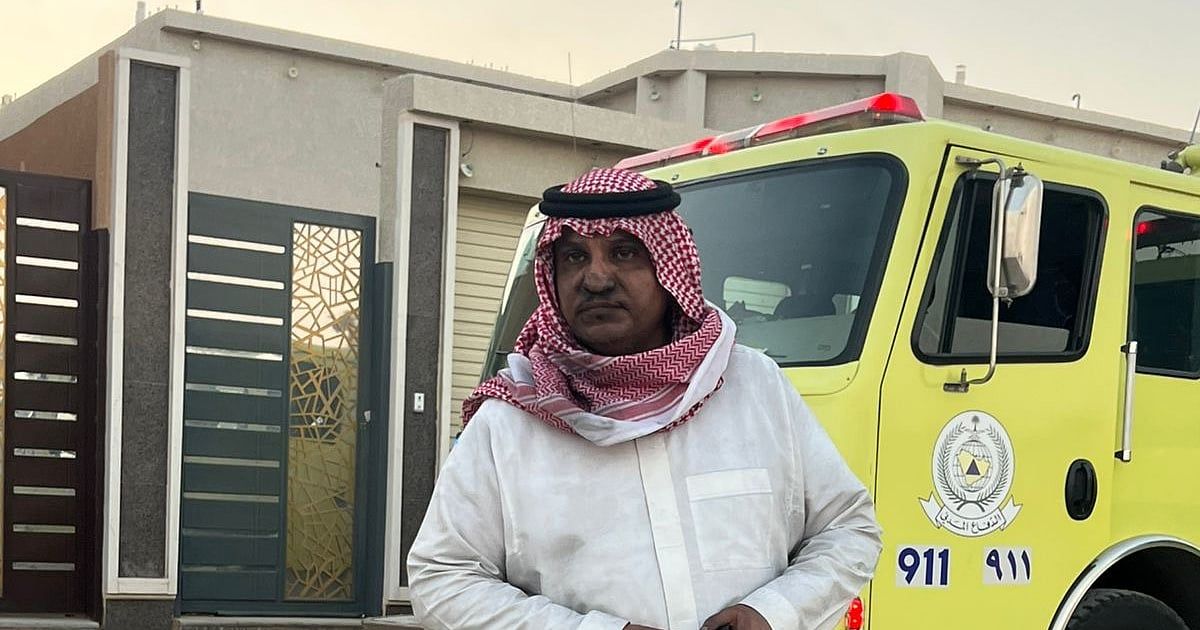 شاهد.. شجاعة مواطن تنقذ فتاة من الموت وسط ألسنة النار والدخان الكثيف في الخرج