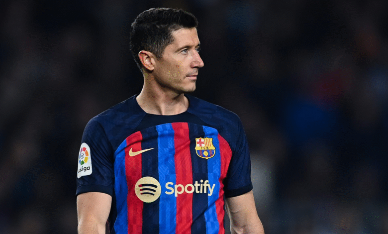 أندية الدوري السعودي تعود لمطاردة ليفاندوفسكي.. سباق جديد على النجم البولندي