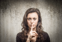 صورة ثقافة الكتمان.. لماذا نخفى تعبنا عن أقرب الناس؟