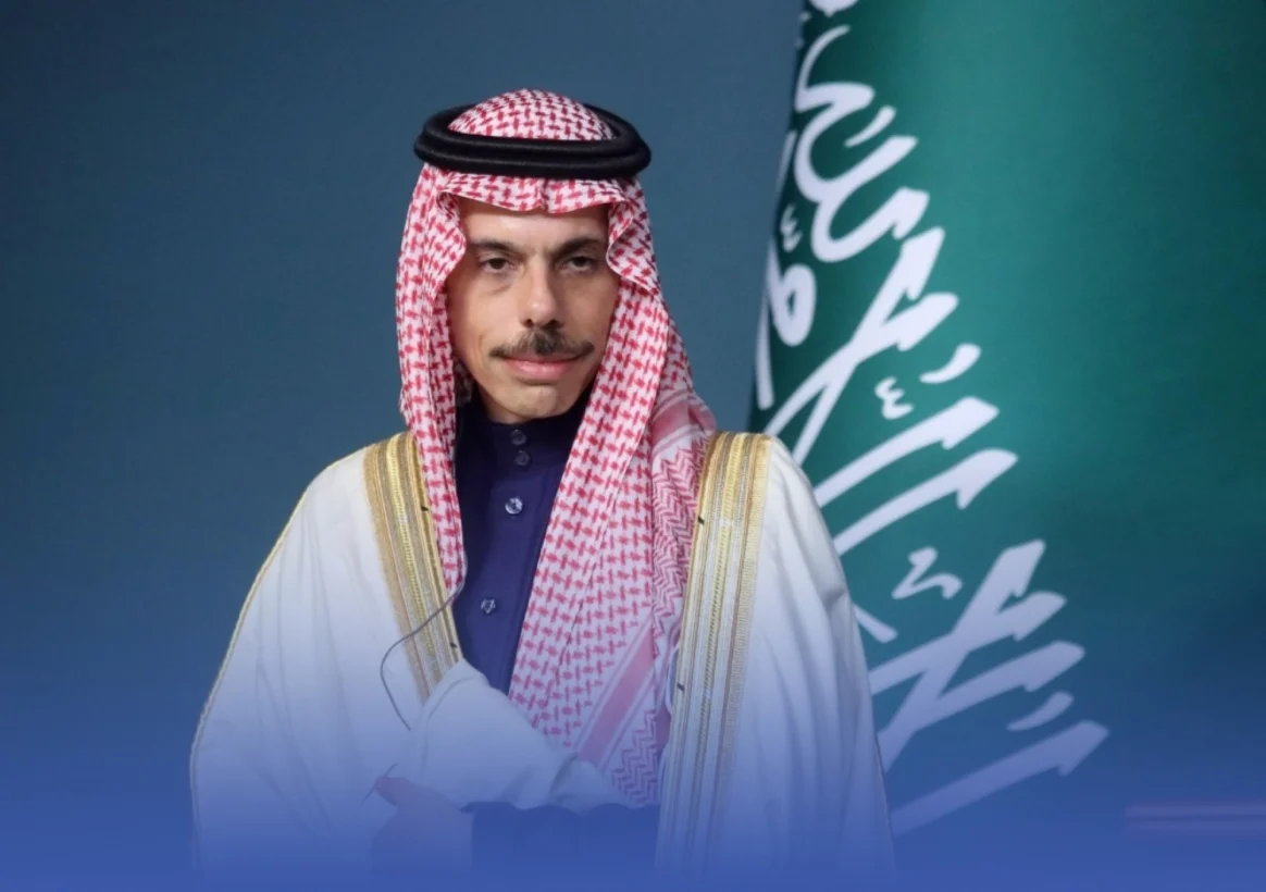 الوزير فيصل بن فرحان يصل جوهانسبرغ لتمثيل السعودية في قمة العشرين