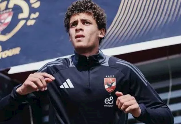 برشلونة يفتح أبوابه لموهبة عربية صاعدة.. تحركات جادة لضم نجم الأهلي المصري حمزة عبد الكريم