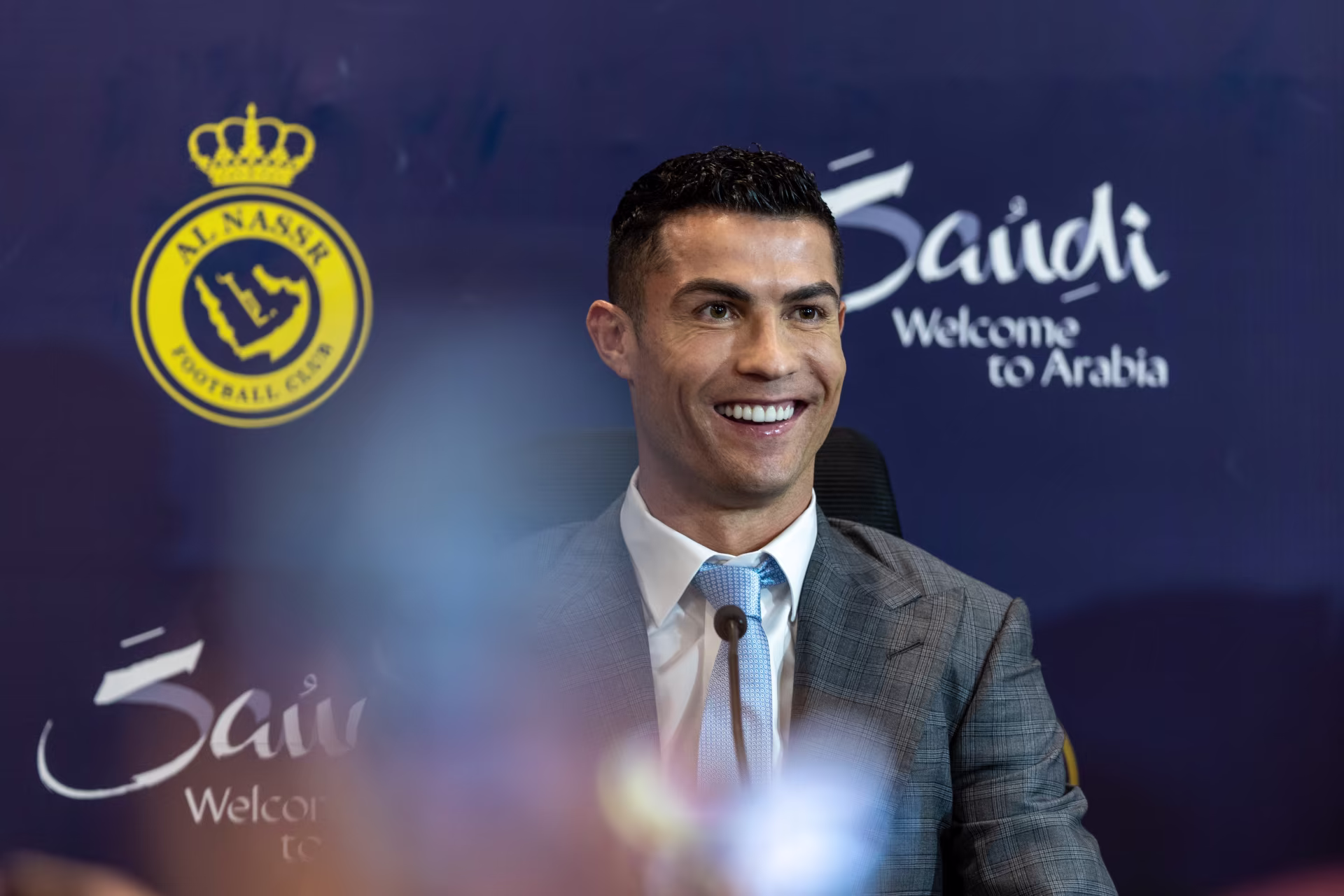 كواليس الصفقة الأكبر في تاريخ الكرة السعودية.. كيف خطف النصر توقيع رونالدو بعد مفاوضات معقدة استمرت 6 أشهر؟