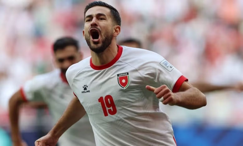 ثلاثية تحسم العبور.. الأردن يفرض كلمته في كأس العرب ويبلغ ربع النهائي بثقة