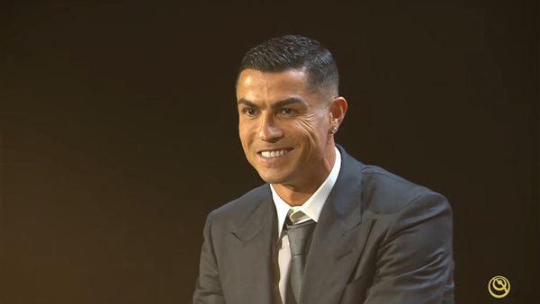 رونالدو يحسم القمة ويتوّج أفضل لاعب في الشرق الأوسط 2025