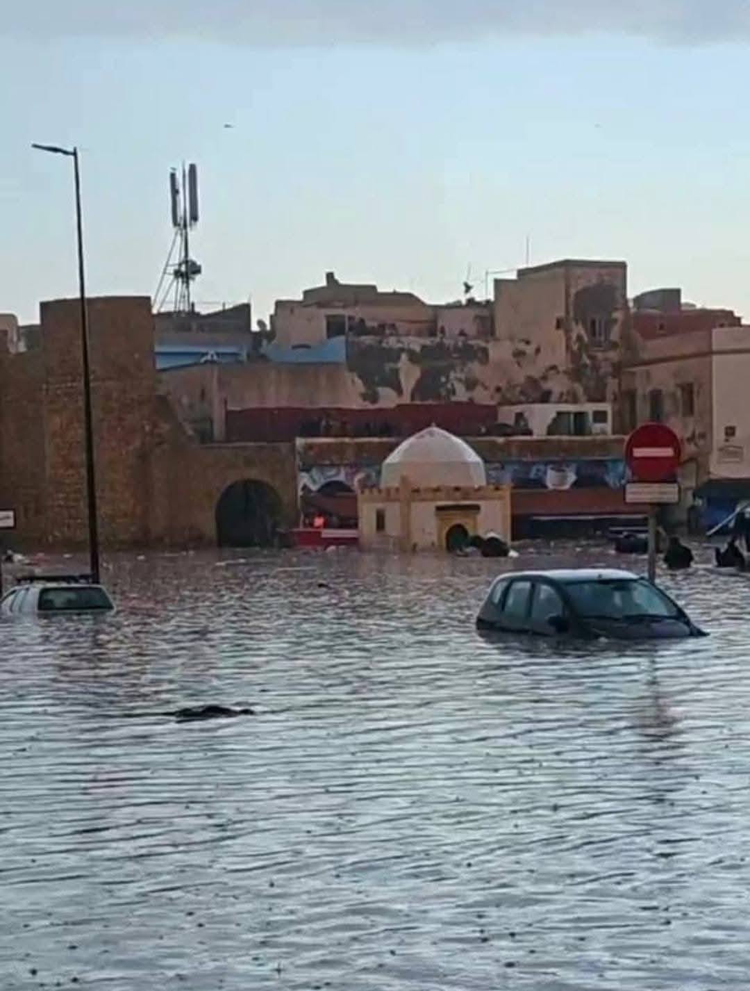 المغرب تحت صدمة الفيضانات المفاجئة… مدينة آسفي تدفع ثمن ساعة واحدة من المطر