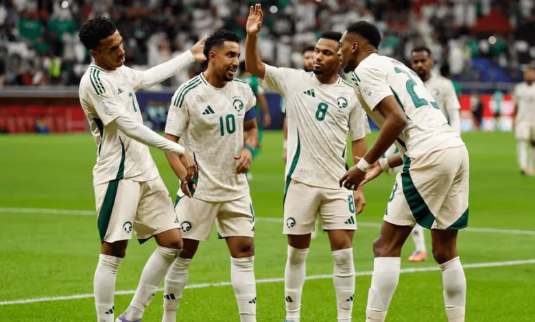 طريق الإقصاء يبدأ الآن… الأخضر يصطدم بفلسطين في ربع النهائي والمغرب في مواجهة سوريا